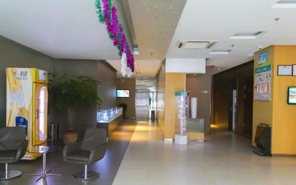 Jinjiang Binzhou Huanghe 4Th Road Hotell Exteriör bild